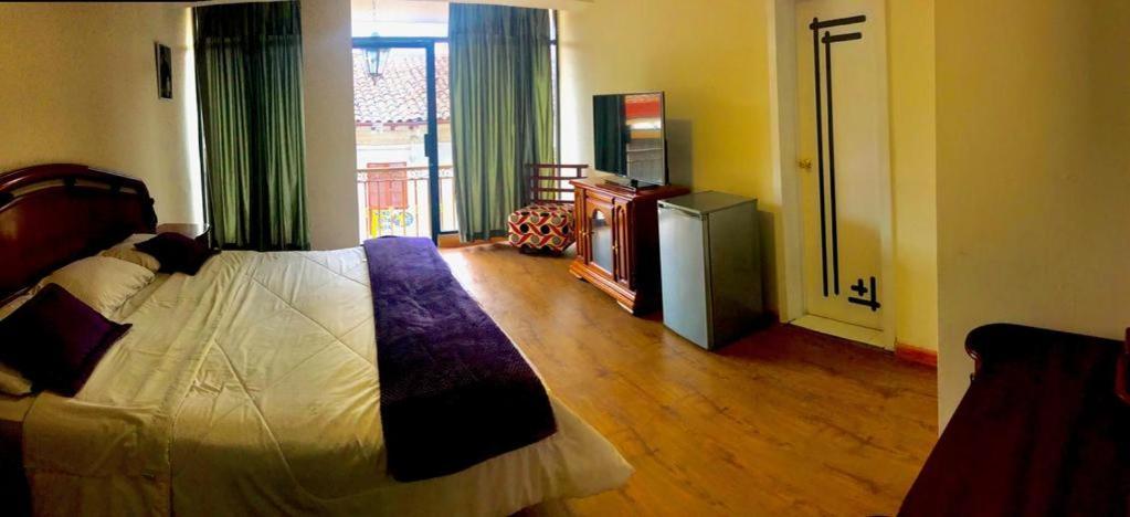 Hotel Spa Santa Ana กูเอ็งกา ภายนอก รูปภาพ